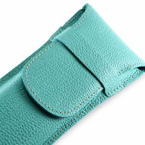 FUNDA PARA ABANICO DE 23 CM CON SOLAPA Y PASADOR EN PIEL - AQUA
