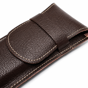 FUNDA PARA ABANICO DE 23 CM CON SOLAPA Y PASADOR EN PIEL - MARRON